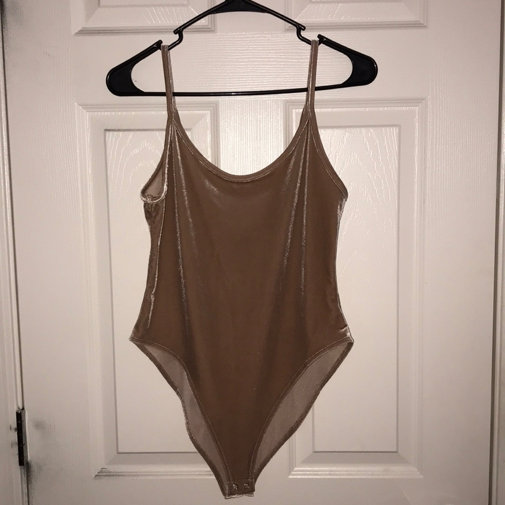 Forever 21 Mauve Velvet Bodysuit